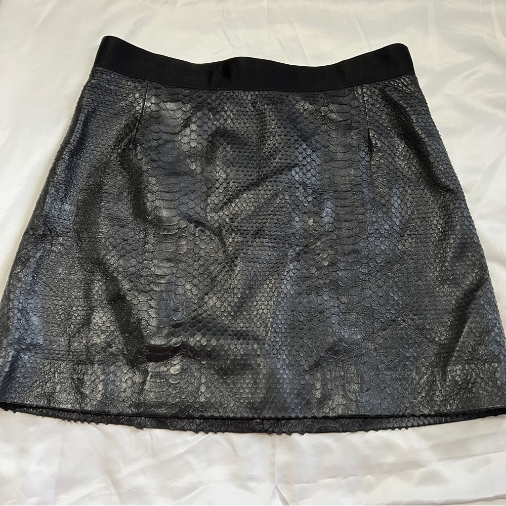 Giambattista Valli x H&M Black Snake Print Leather Mini Skirt 10